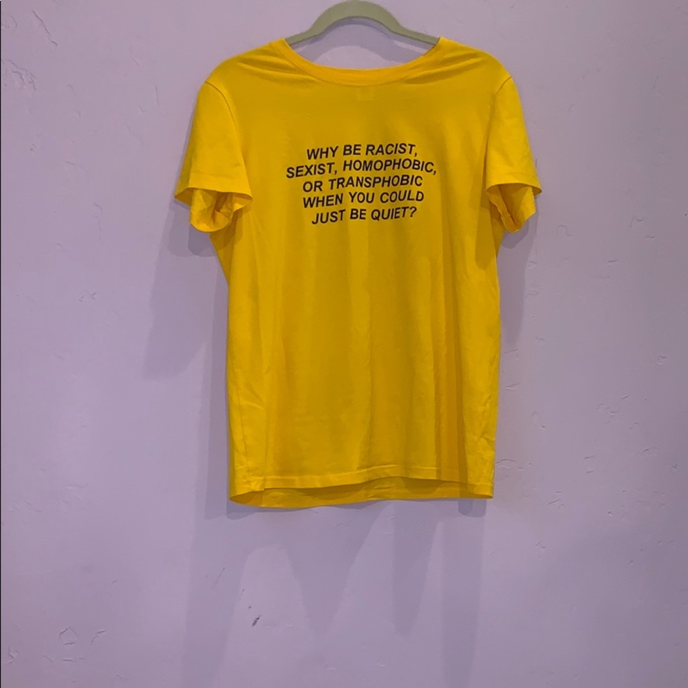 Standard yellow T-shirt